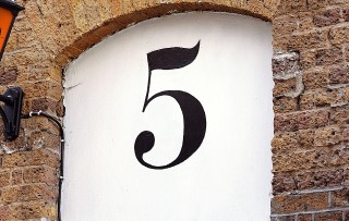 5 reasons you should talk to a recruiter for your next job