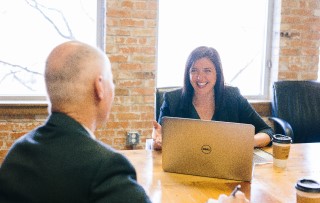 How to conduct an interview to find the best candidate