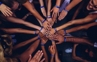 Prove you’re a good team player – without actually saying it